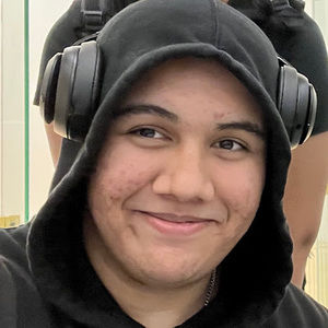 Meet your Posher, Tevita